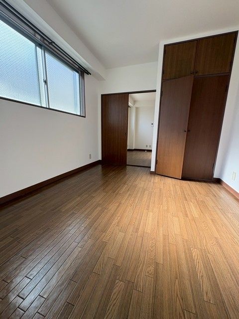 ベッドルーム