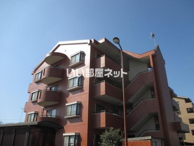 ロイヤルハイツⅡの外観画像