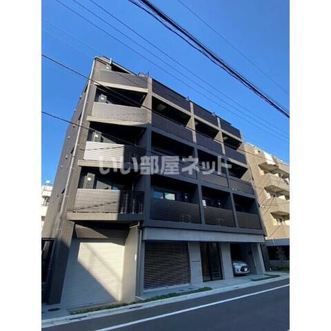 ジェノヴィア学芸大学（ジェノヴィアガクゲイダイガク）の外観画像