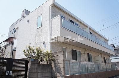 リブリ・西登戸駅前の外観画像
