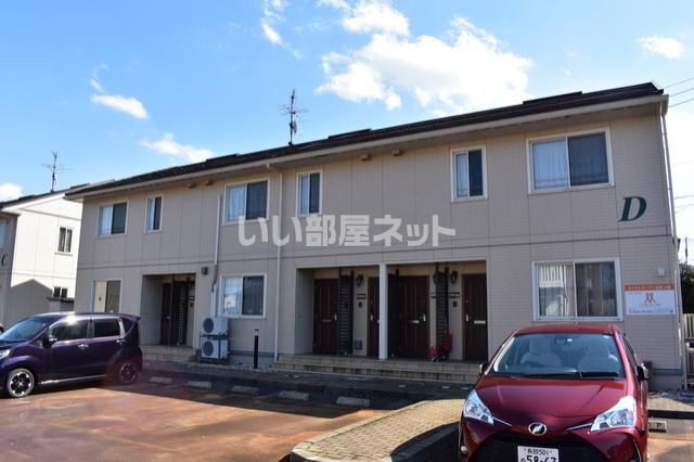 ロイヤルガーデン南城 D棟の外観画像