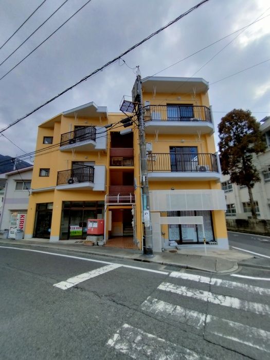 中迫ハイツの外観画像