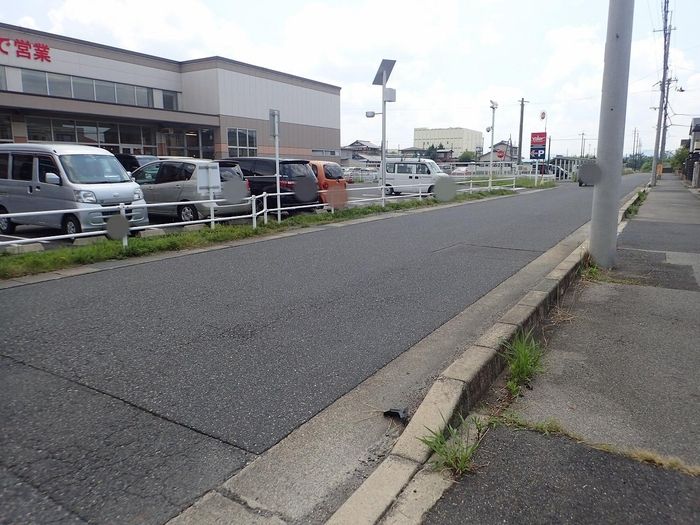 近くに施設あり