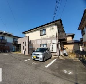 カレッジハイツ山地 B棟の外観画像