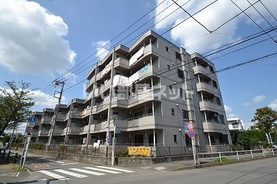 プリマヴェーラの外観画像