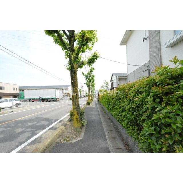 近くに施設あり