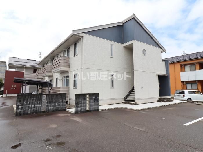 レセンテ Aの外観画像