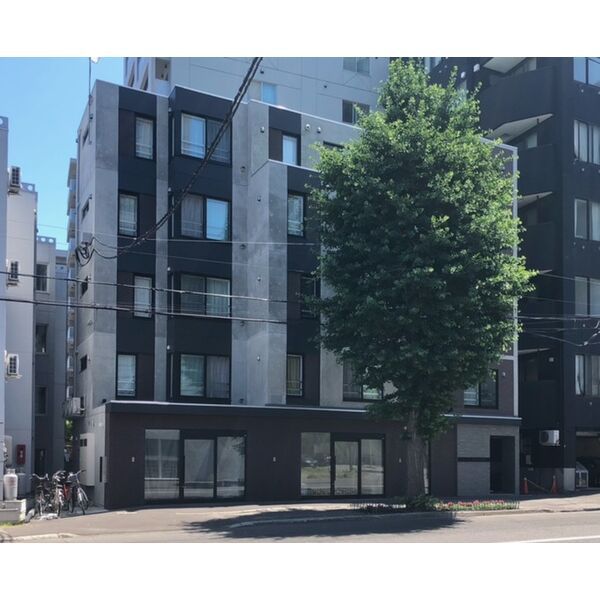 西１８丁目駅より徒歩8分 築5年5ヶ月 5階建の賃貸物件