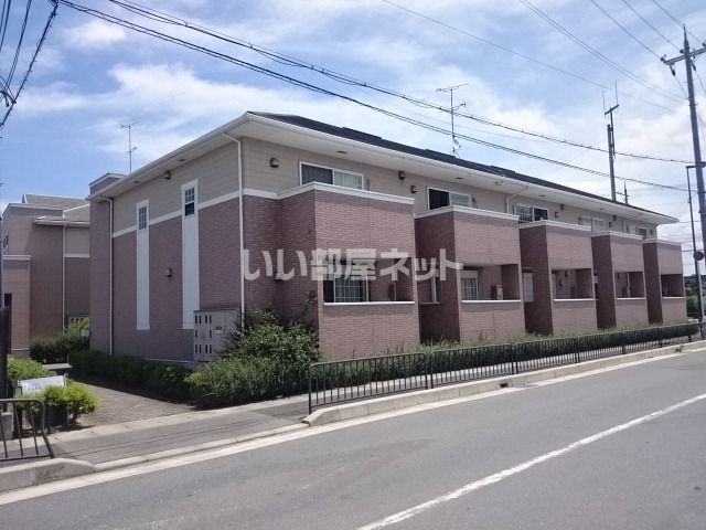 ランドパーク横大路 B棟の外観画像