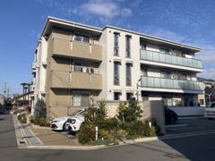 ララ ソフィア B棟の外観画像