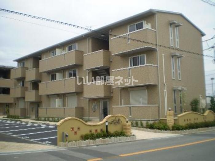 テ キューロ クアトロの外観画像