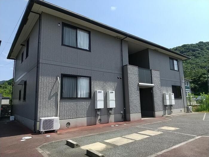 アメニティ殿山 B棟の外観画像