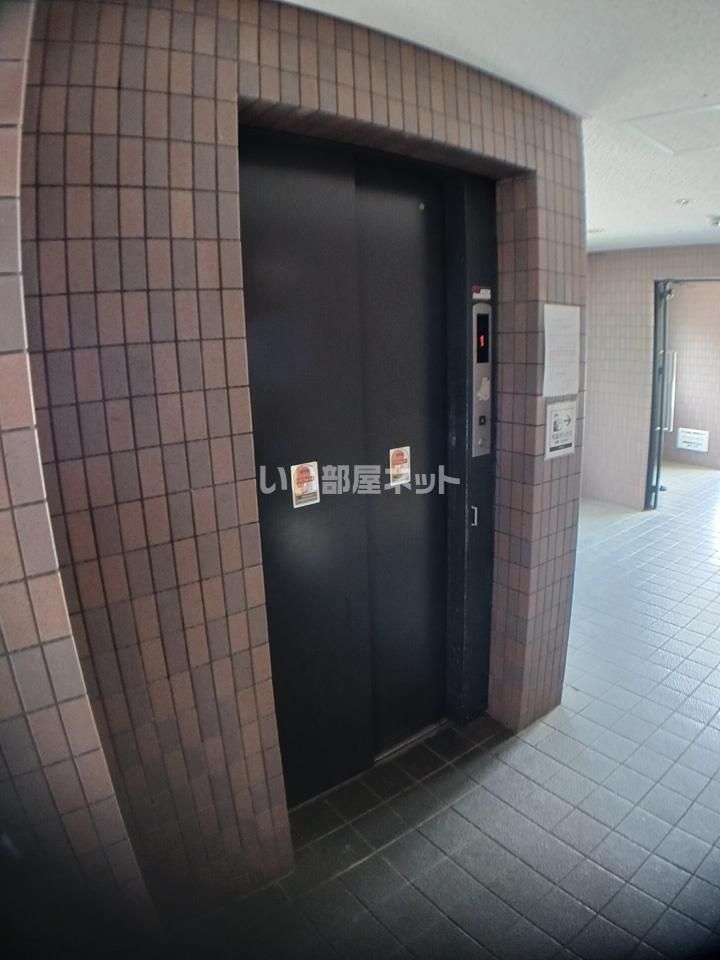 ロビー