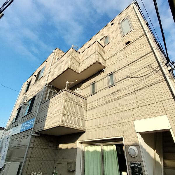 Belle Collineの外観画像