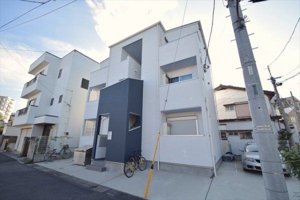 レユシット草加(レユシットソウカ)の外観画像