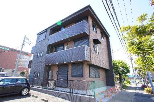 シャルマンの外観画像