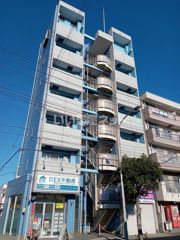 ブルースカイタワーの外観画像