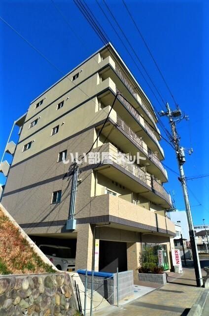 グランツ狭山の外観画像