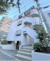メゾンフラワーの外観