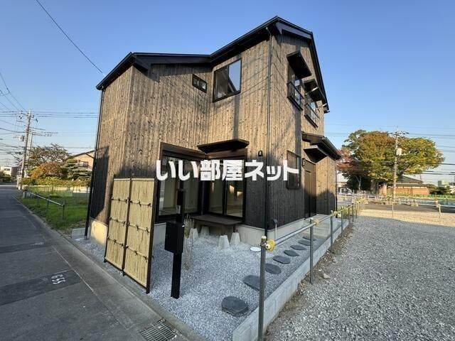 焼杉無垢床賃貸戸建の外観画像