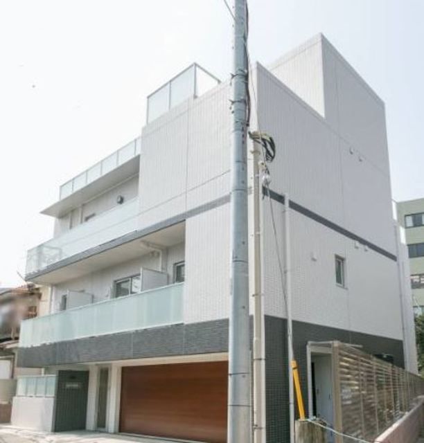 ジェネパレス本町の外観画像