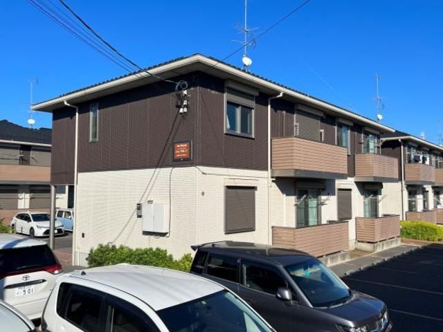 エールスト ヴィラCの外観画像