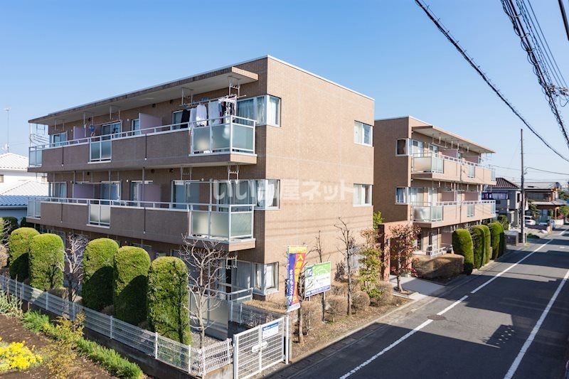 カリーノの外観画像