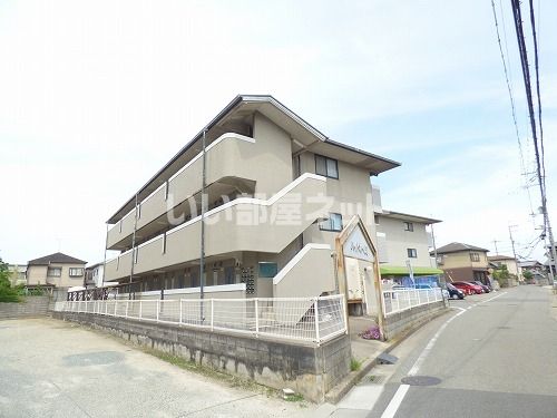 ハイトホームⅠの外観画像