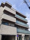 Lana Frusiaの間取り画像