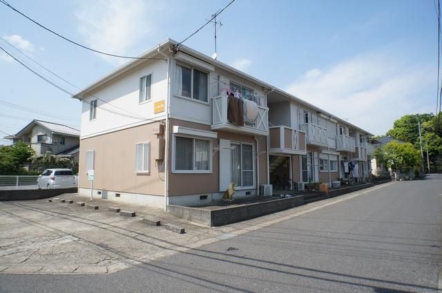 コーポ鈴一番館の外観画像