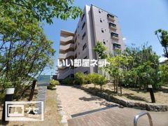 ストーンレイク子の浜A棟の外観画像