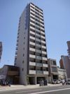 グラビスコート広島駅前通りの外観
