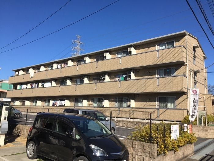 シャルマンSの外観画像