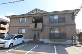 リビングタウン小松弐番館 C棟の外観画像