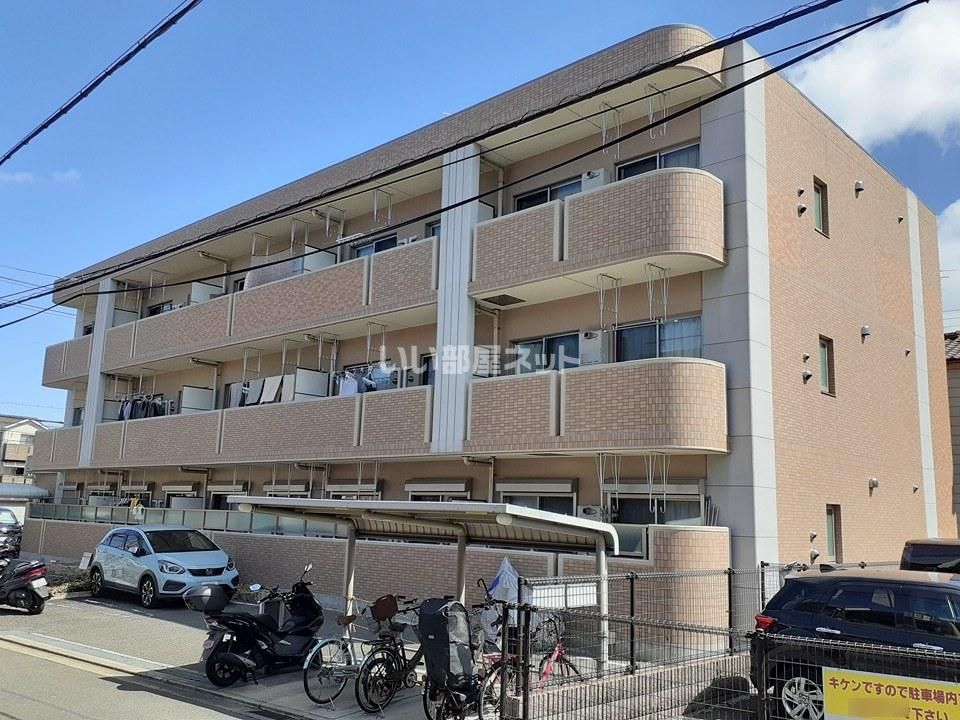 フォンテーヌ (玉串町西)の外観画像