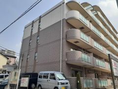 グラン・ルミエールの外観画像