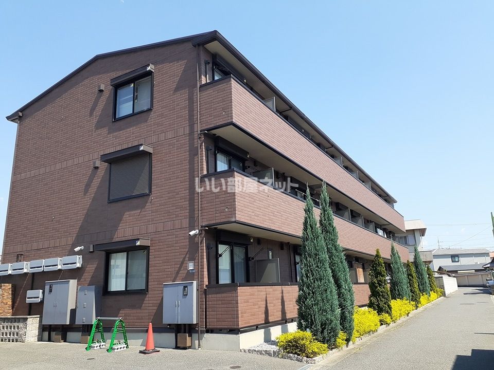 アソシエ高松東の外観画像