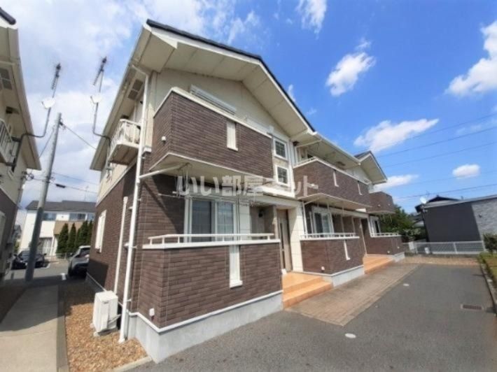 カーサ ソラーレ Bの外観画像