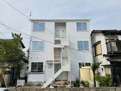 フラワームーンの外観画像