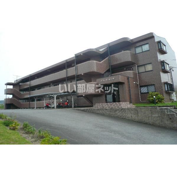 グランド・カーサの外観画像