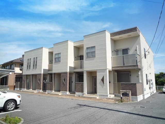 アズール 学園の外観画像
