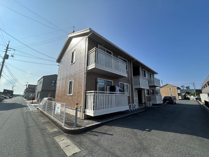 レアルグランツ B棟の外観画像