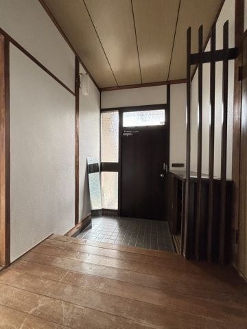 玄関