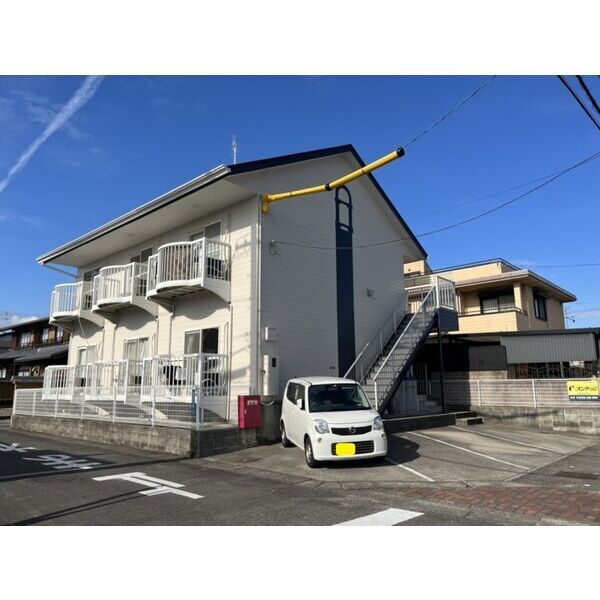 サープラスワン前西の外観画像