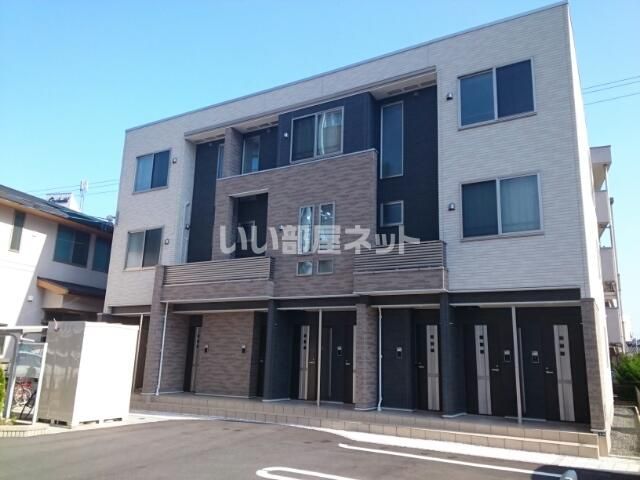 リッチ チェリーの外観画像