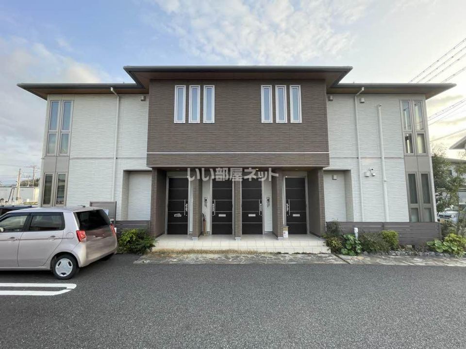 リラフォートさんさんの外観画像