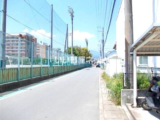 近くに施設あり