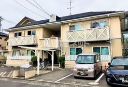 ファミーユ中山台の外観画像