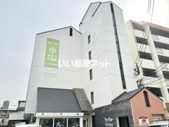 The Blue Terrace（ザ・ブルーテラス）の外観画像
