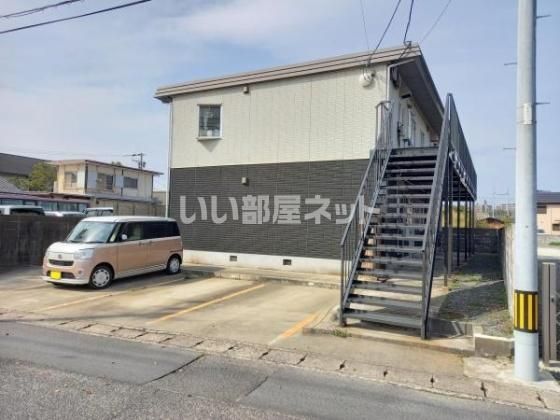 コーポ鶴城の外観画像